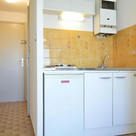 Apartment Cap D'agde, 1 Piece, 4 Personnes - Fr-1-249-156
